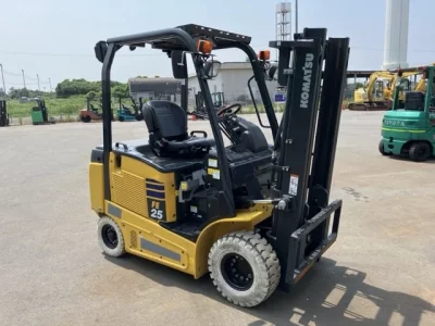 KOMATSU FORKLIFT