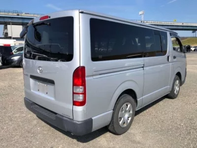 Toyota REGIUS ACE VAN
