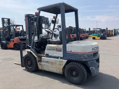 KOMATSU FORKLIFT