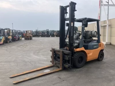 KOMATSU FORKLIFT
