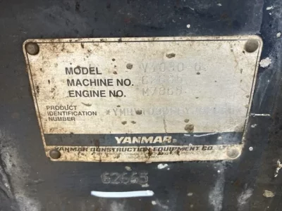 YANMAR VIO30-6