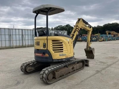 YANMAR VIO30-6