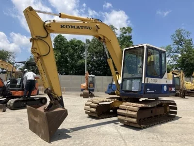 KOMATSU PC60-6
