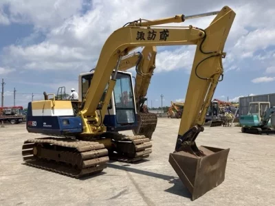 KOMATSU PC60-6