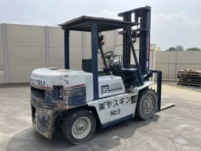KOMATSU FORKLIFT