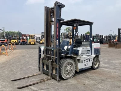 KOMATSU FORKLIFT
