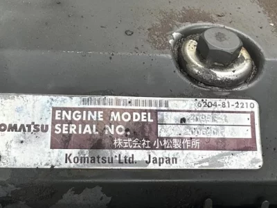 KOMATSU PC60-7