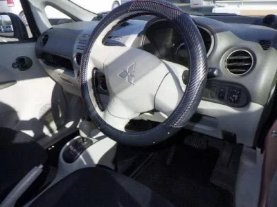 Mitsubishi I