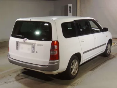 Toyota SUCCEED
