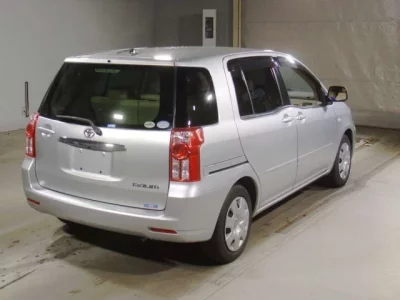 Toyota RAUM