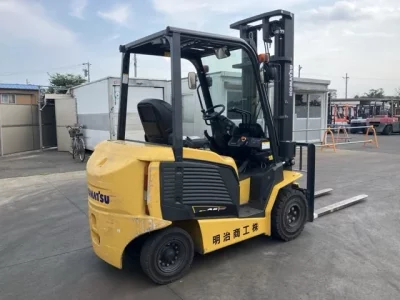 KOMATSU FORKLIFT
