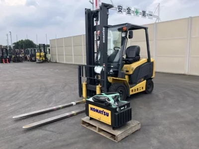 KOMATSU FORKLIFT