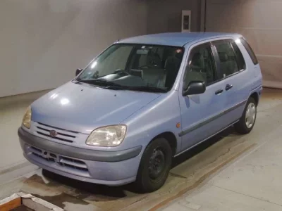 Toyota RAUM