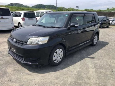 Toyota COROLLA RUMION