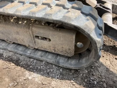 KOMATSU PC25