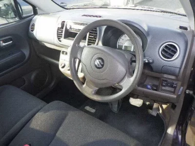 Suzuki MRWAGON