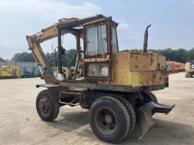 KOMATSU 10-H4W-2