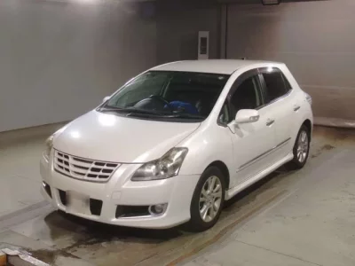 Toyota BLADE