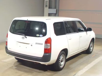 Toyota SUCCEED