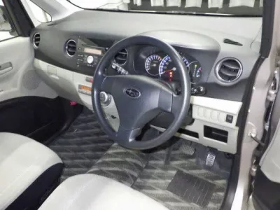 Subaru LUCRA