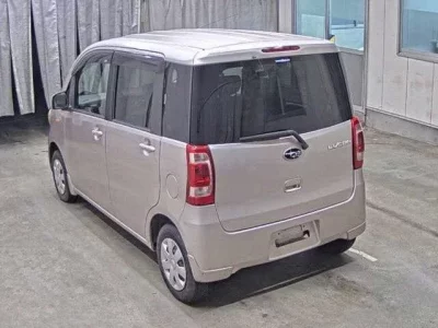 Subaru LUCRA