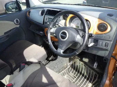 Daihatsu MOVE LATTE