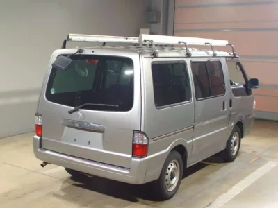 Mazda BONGO VAN