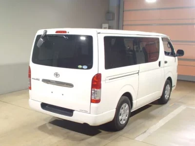 Toyota REGIUS ACE VAN