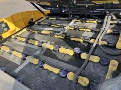 KOMATSU FORKLIFT