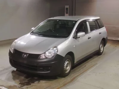 Nissan AD