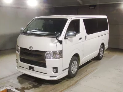 Toyota HIACE VAN