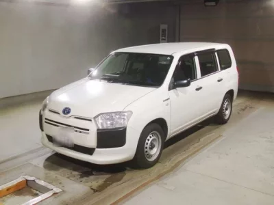 Toyota SUCCEED