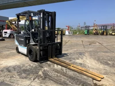 Mitsubishi FORKLIFT