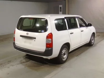 Toyota SUCCEED