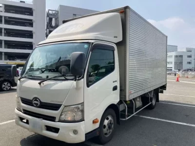 Hino DUTRO