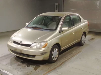 Toyota PLATZ
