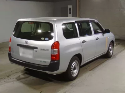 Toyota SUCCEED