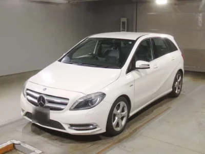 Mercedes-Benz B CLASS