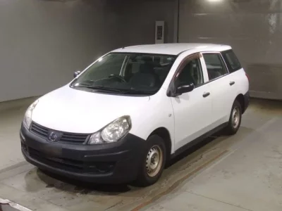 Nissan AD