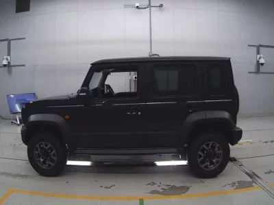 Suzuki JIMNY NOMADE