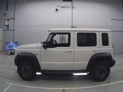 Suzuki JIMNY NOMADE