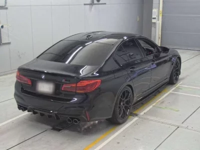 BMW M5