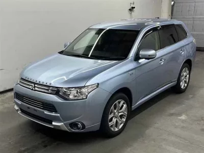 Mitsubishi OUTLANDER PHEV