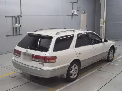 Toyota MARK2 QUALIS