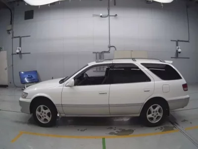 Toyota MARK2 QUALIS