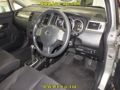 Nissan TIIDA LATIO