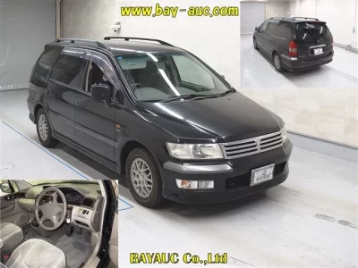 Mitsubishi CHARIOT GRANDIS