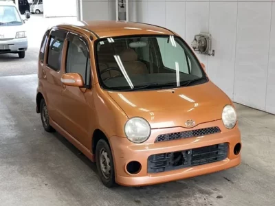 Daihatsu MOVE LATTE