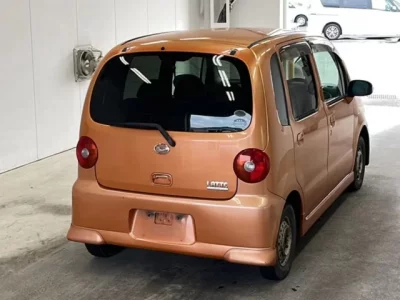 Daihatsu MOVE LATTE