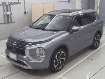 Mitsubishi OUTLANDER PHEV